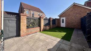 Photo 17- click for photo gallery